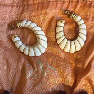 Gas Bijoux Ivory and gold chain wrapped hoops